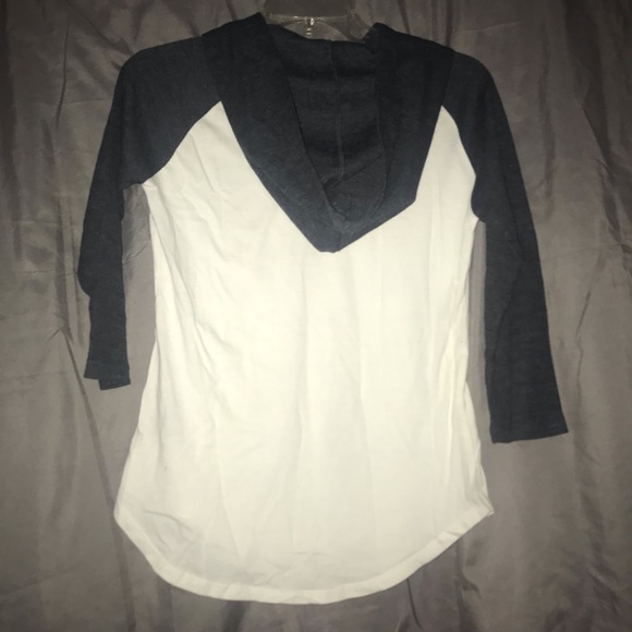 Rolling Stones Tee with Hood - Picture 2 of 4